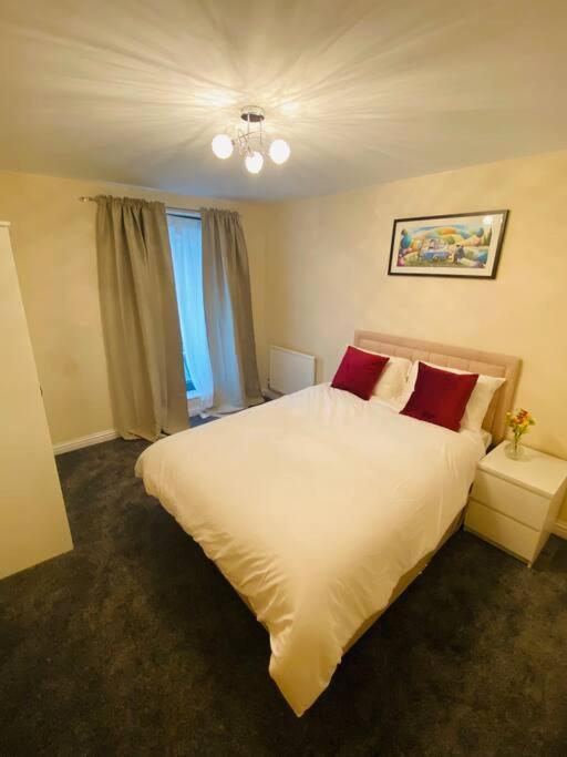 Beautiful And Modern 2 Bedroom Flat In Colindale Edgware Extérieur photo