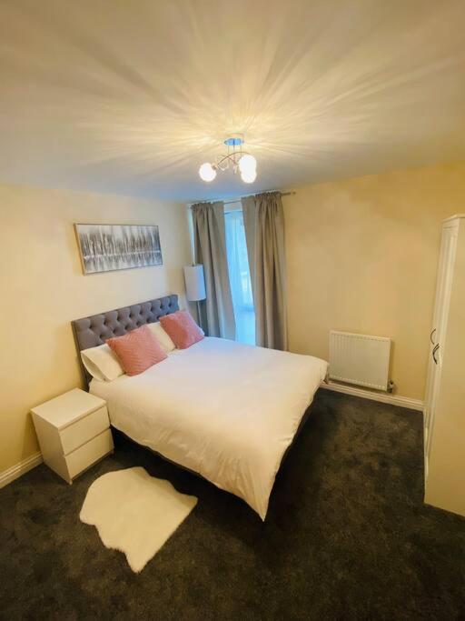 Beautiful And Modern 2 Bedroom Flat In Colindale Edgware Extérieur photo